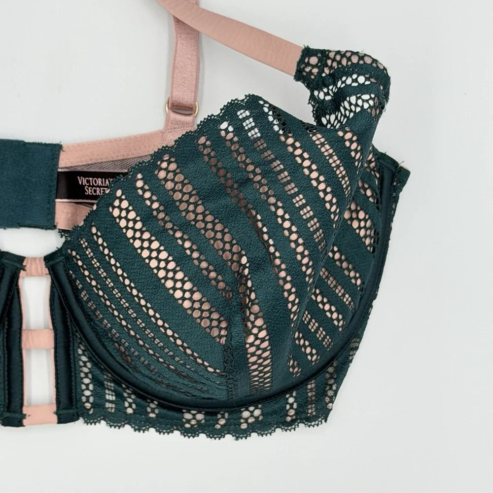 Victoria's Secret 34DD Lined Plunge Lace Bra Green Pink Cutout‎
